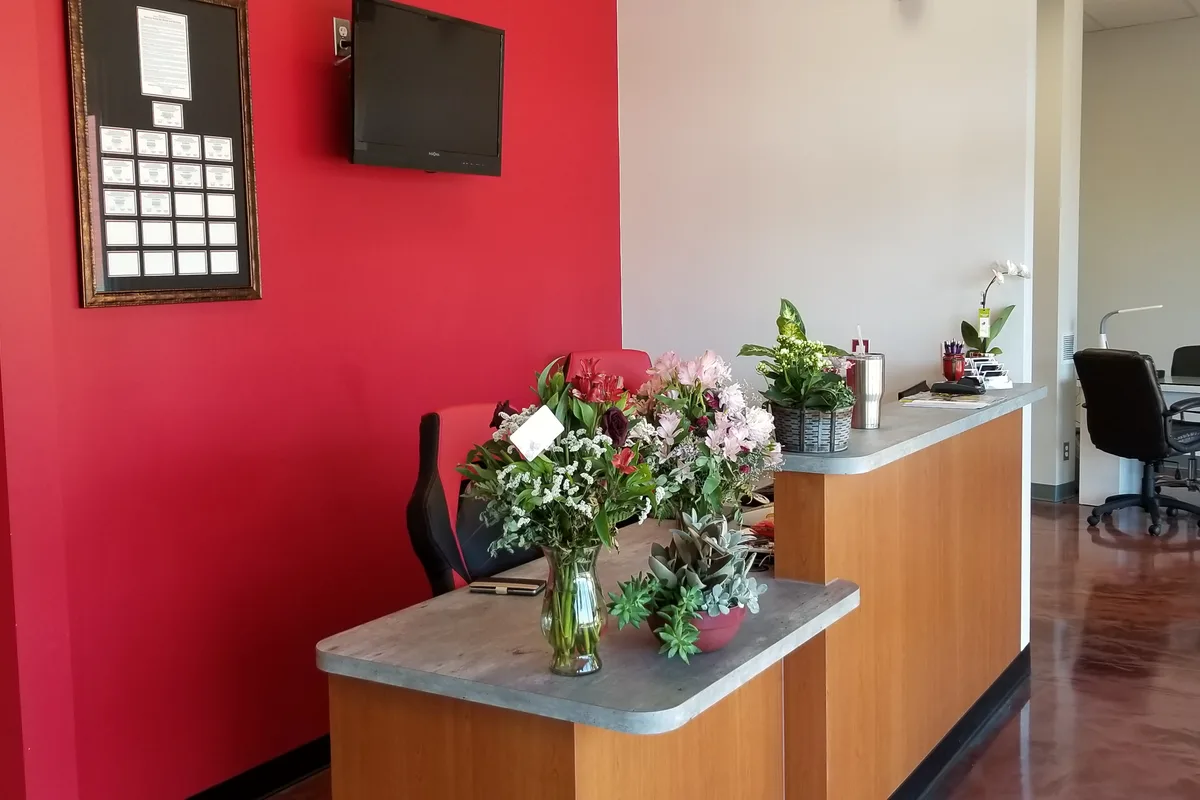 Amore Nail Studio