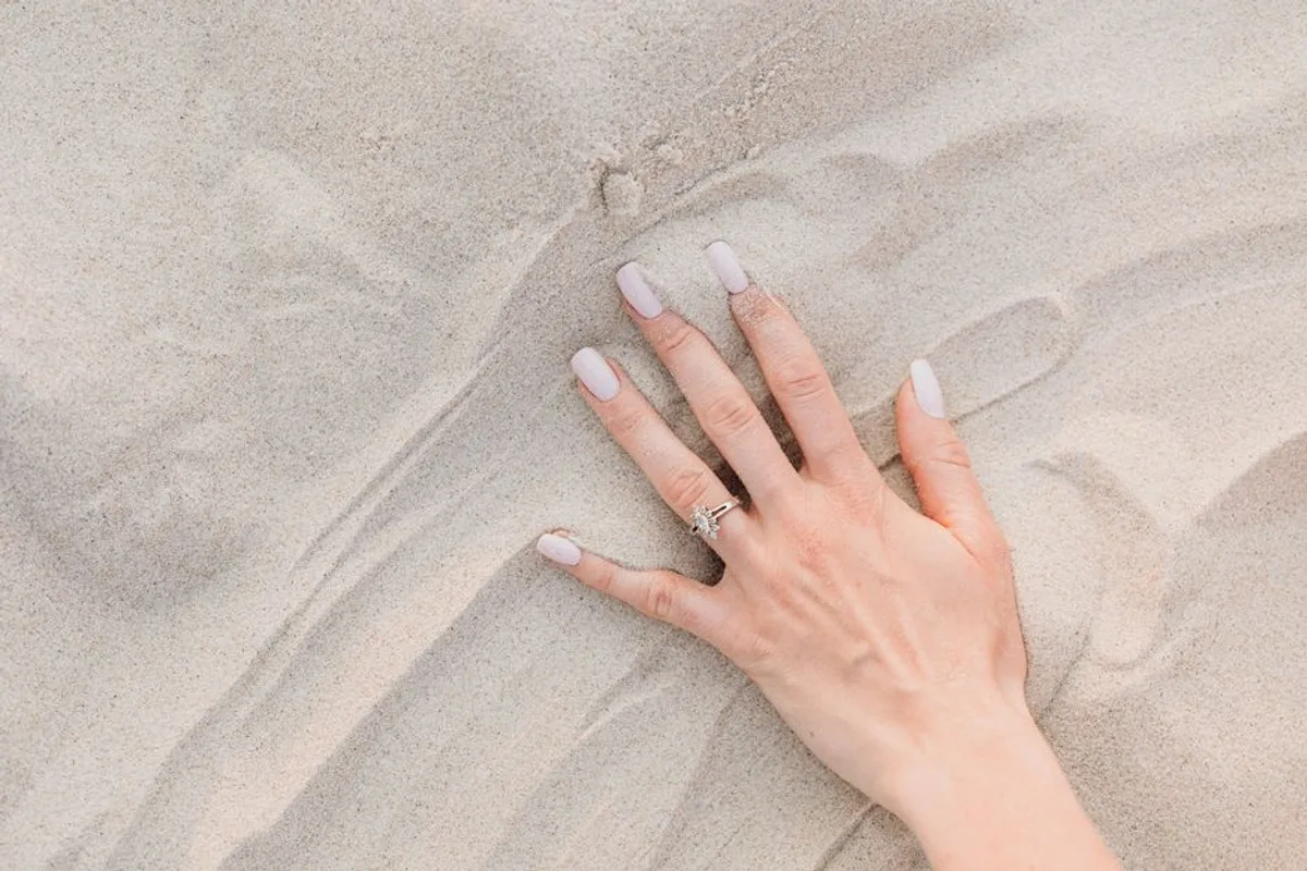 BRIT-Nails