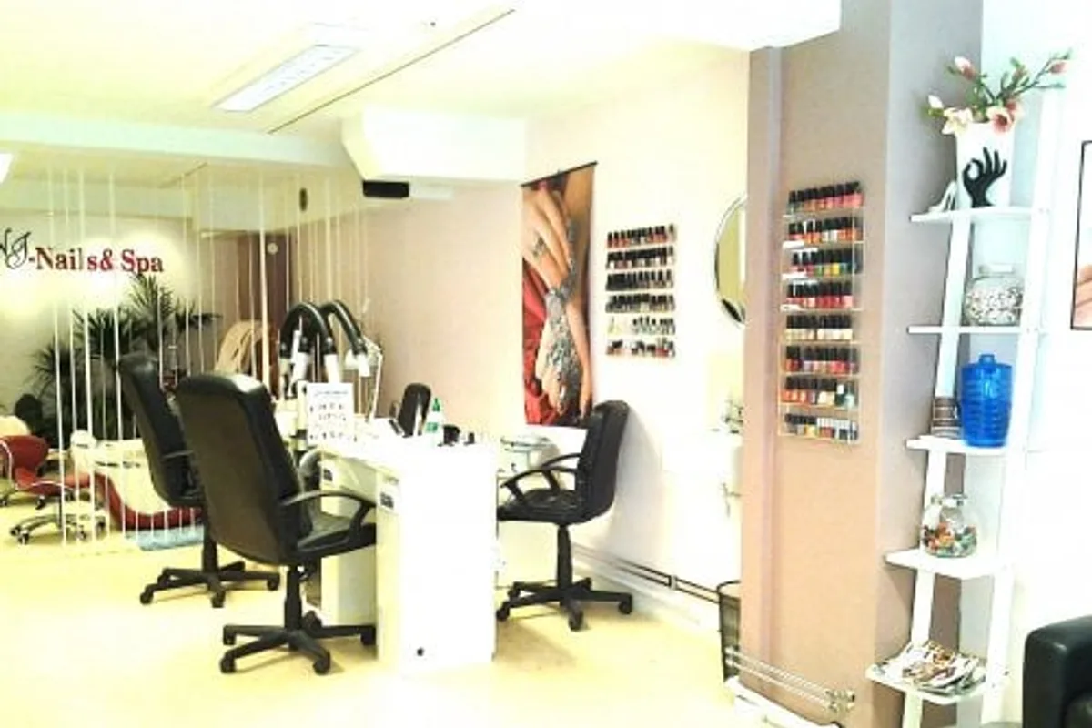 NT Nails & Spa