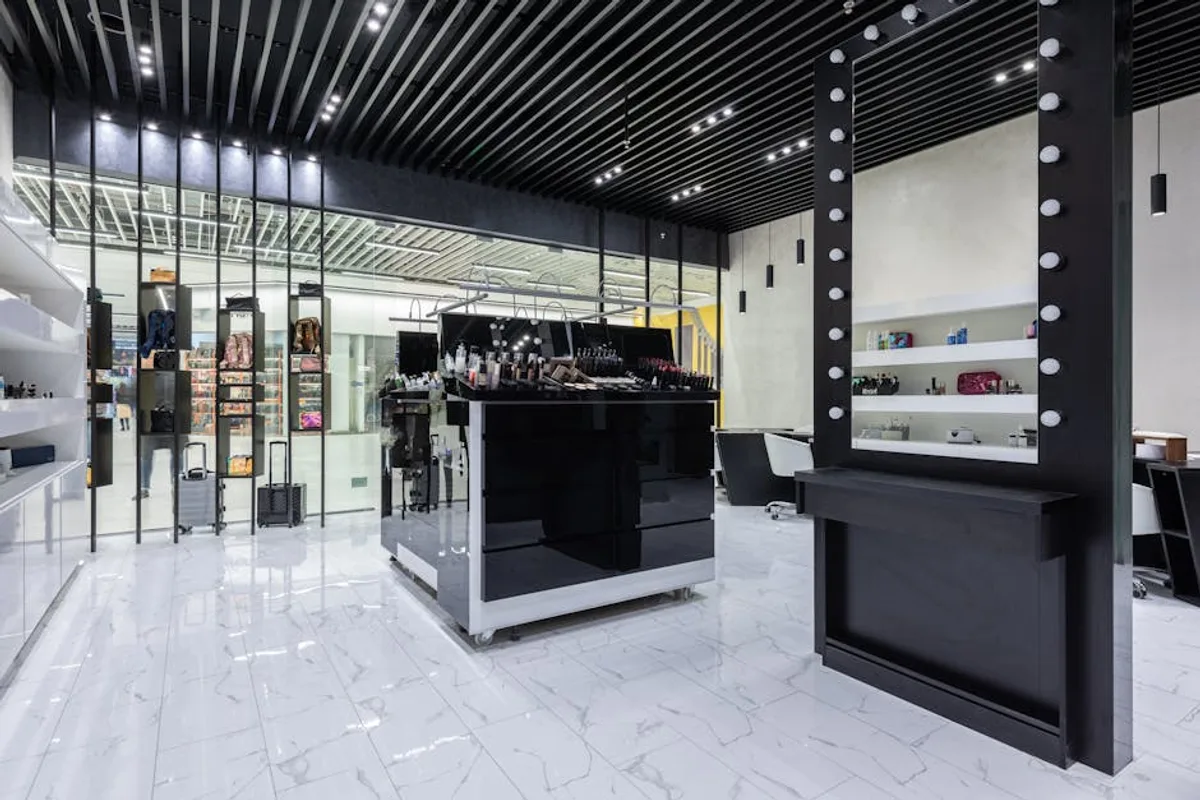 Queen Nail & Hair AS